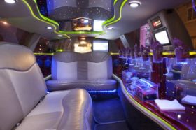 Vehiculos Limusina Pontiac 13_1200x800 (1).jpg